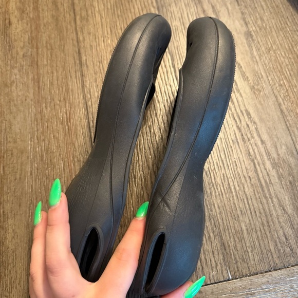 Black crocs flats - Picture 6 of 6